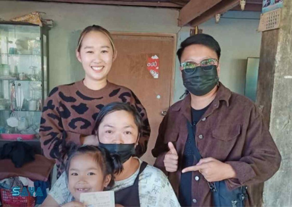 รวยแต๊รวยว่า พี่สาวเจียงฮาย ถูกหวย 6 ล้าน ยิ้มแป้นยกบ้าน รวยทั้งครอบครัว